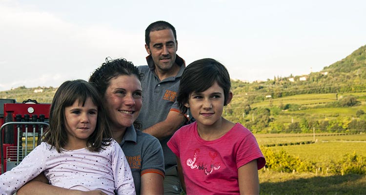 laura-albertini and her family